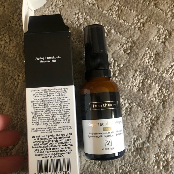 Facetheory Regenacalm Serum 30ml pro serum with 3% retinol lipsomes - Picture 5 of 7
